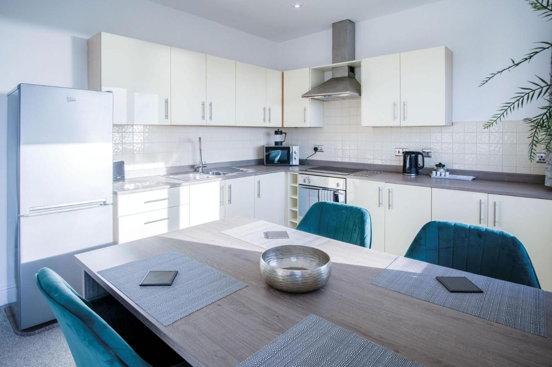 The Penthouse - 1 Bedroom Apartment - Ocean Breeze Порт-Эйнон Экстерьер фото